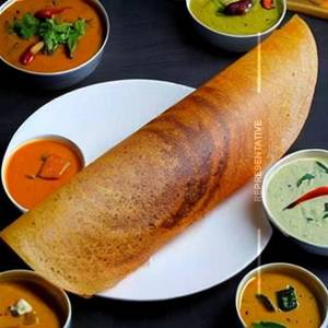Mixed veg chilli dosa