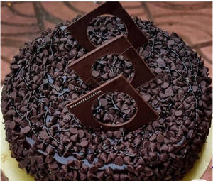 Eggless Pure Choco Chips Cake [1 Pound]
