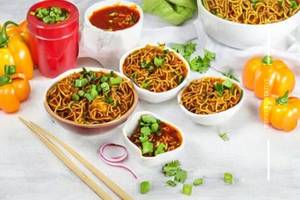 Veg Manchurian Hakka Noodles ( Half )
