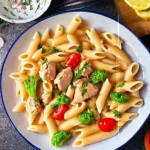 Chicken Caprioska Mix Sauce Pasta