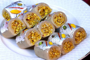 Kaju Dryfruit Roll