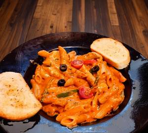 Red Sauce Pasta