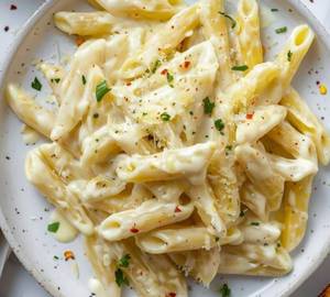 Cheese pasta