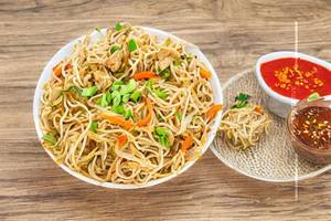Chicken Chilly Hakka Noodles ( Full )