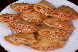Badam Puri