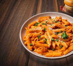 Mixed sauce pasta