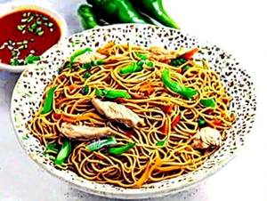 Chicken Ginger Capsicum Noodles