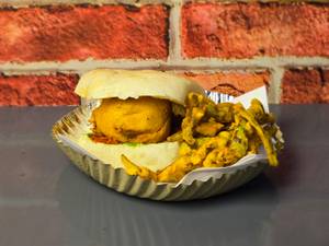 Vada pav