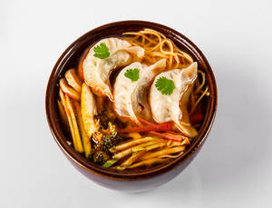Veg Dumpling Thukpa