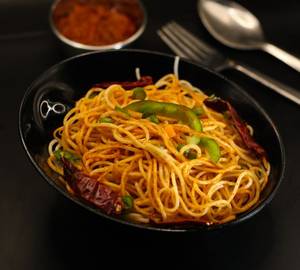 Schezwan Veg Noodles