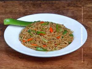 Veg schezwan Noodles