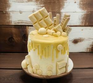 White Chocolate Overloaded Cake