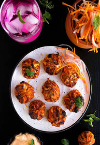 Tandoori Chicken Momo ( 7 Pieces )