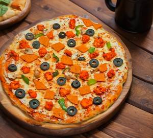 Tandoori chicken  pie pizza