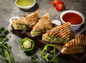 Cheese Chilli Grilled Sandwich