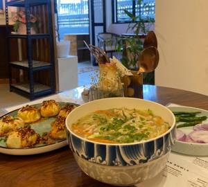 Classic Noodles Soup