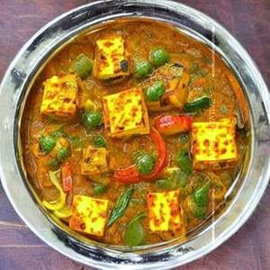 Matar Paneer