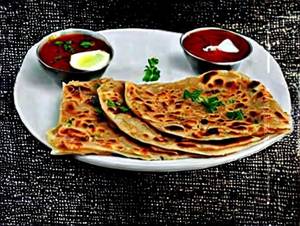 Chicken Mughlai Paratha