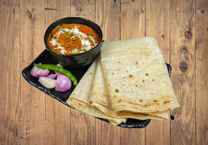 Gravy Wali Chaap+3 Rumali Roti Combo