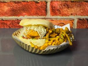 Cheese vada pav