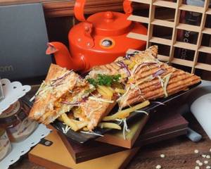 Junglee 3 Layer Sandwich