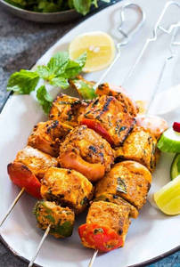 Tandoori Paneer Tikka [10 Pieces].