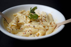 White Sauce Pasta