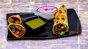 Achari Soya Chaap Roll