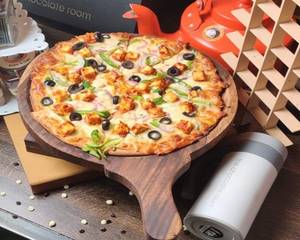 Spicy Paneer Pizza [10 Inches]