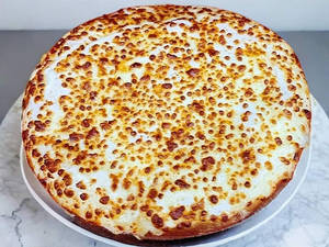 Cheesy Fresh Pizza