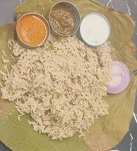 Pulao Rlce (full) Serves 2 Persons )