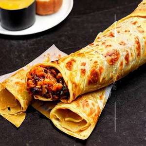Cheesy Sausage Roll