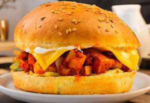 Paneer Makhani Tikki Burger