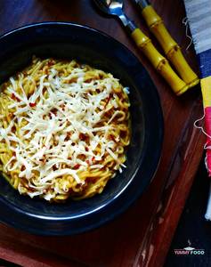 Veg cheese maggi