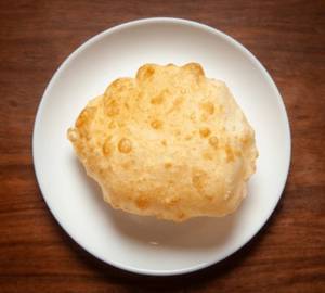 Extra Delhi Bhatura