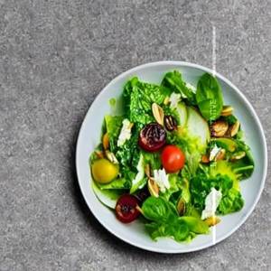 Plain green salad