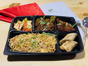 Non-veg Chinese Platter With Noodles