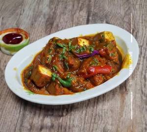 Paneer Chilli (Gravy)  