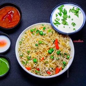 Motor Paneer Fried Rice