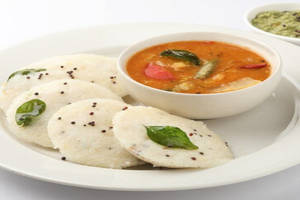 Rava Idli (2 Pcs)