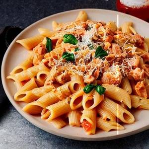 Chicken Arrabbiata Sauce Pasta