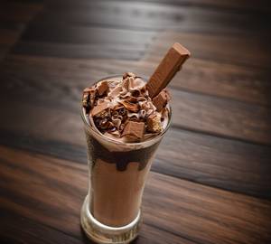 Kit kat thick milkshake