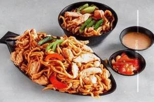 Chicken Triple Noodles  