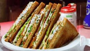 Chilly Paneer Sandwich