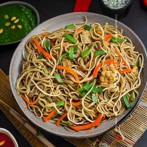 Veg Hakka Noodles