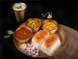 Classic Misal Pav (2 Pav)
