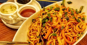 Schezwan noodles