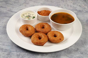 Rasam Vada (2 Pcs)