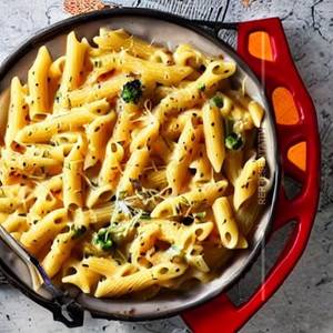 Cheese Chicken Fusilli Pasta