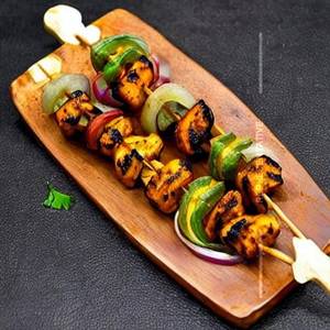 Grilled spicy mushroom tikka